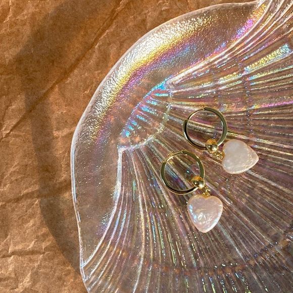 18K Gold Plated Baroque Heart Pearl Drop Huggies Earrings - Picture 5 of 6